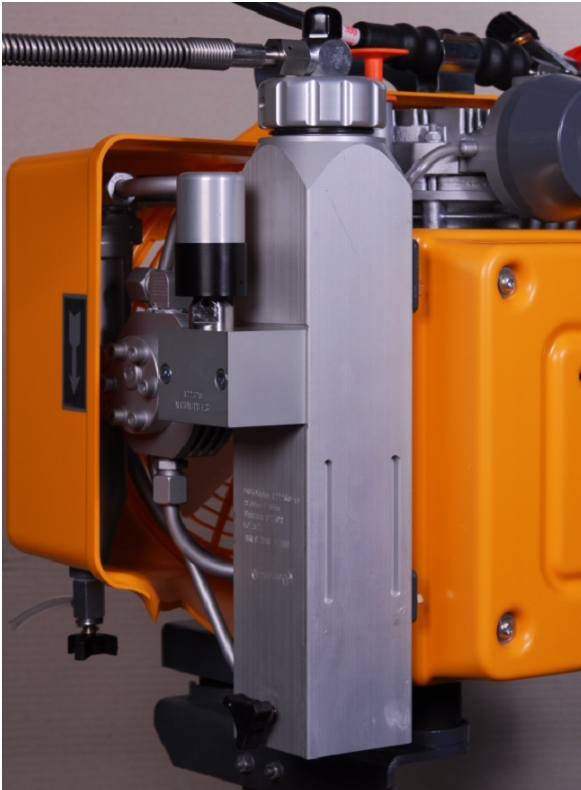 Alternative view of Bauer Kompressor PE100 TW